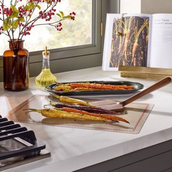 HEARTH & HAND NWT stoneware reactive glaze oval serving tray -green - Picture 2 of 5